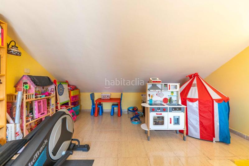 Foto 699661c7-9d65-41af-aca4-ae6f2b571bd4. Casa adosada en calle alcalde jose hernandez 9 adosado con terrazas, garaje doble y placas solares en el centro en Tegueste