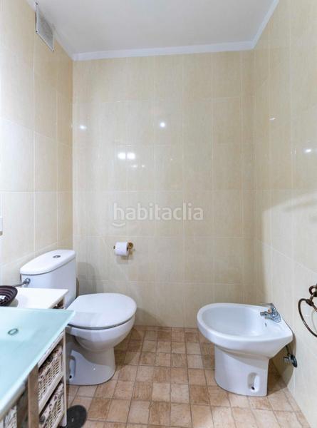 Foto e4baa5d5-bd32-49c2-a083-b1a02ad80c5f. Casa adosada en calle alcalde jose hernandez 9 adosado con terrazas, garaje doble y placas solares en el centro en Tegueste