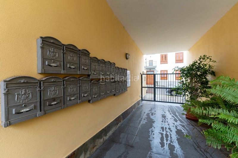 Foto f0dfcc9b-908a-4df4-b808-505ed421ae78. Casa adosada en calle alcalde jose hernandez 9 adosado con terrazas, garaje doble y placas solares en el centro en Tegueste