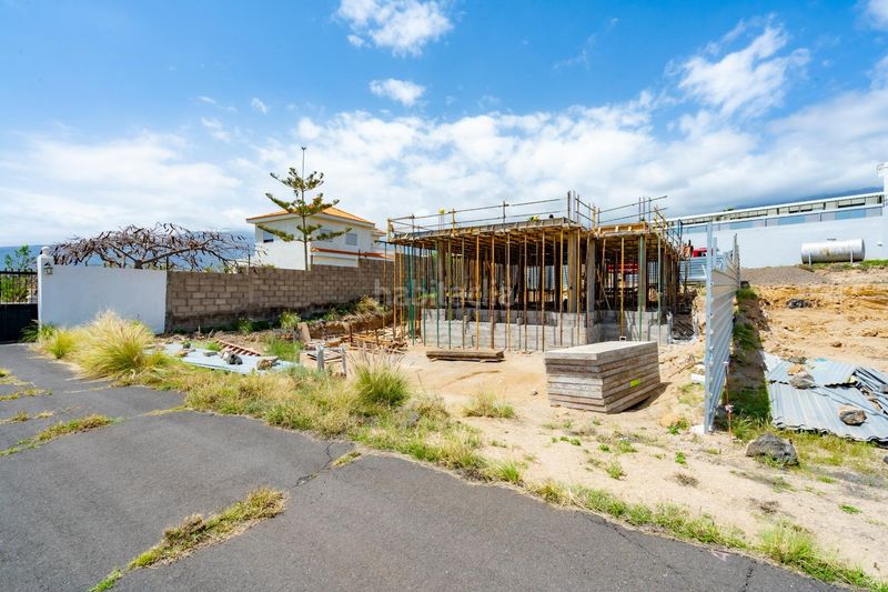 Foto 6f6335fe-2e26-4391-91bf-816197b0225e. Xalet amb aparcament piscina a Cuevecitas - Malpaís Candelaria