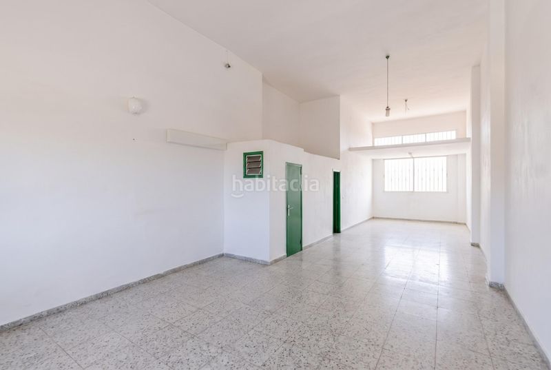 Foto 8a50b1a9-dff2-4e6a-a9a5-3fb723a74a5e. Casa amb aparcament a Arico
