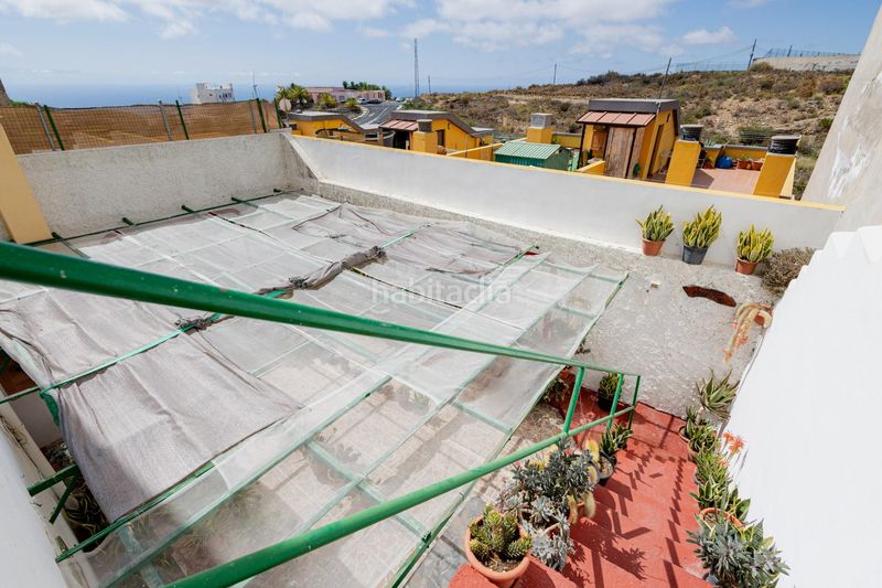 Foto b1a0a2cf-09b9-4389-be04-363c9f9ed68e. Casa amb aparcament a Arico