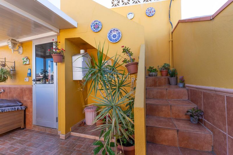 Foto eb64c05d-c0f2-45a9-b8d9-39d1c7445756. Casa in camino del sauce 20 in Centro Orotava (La)