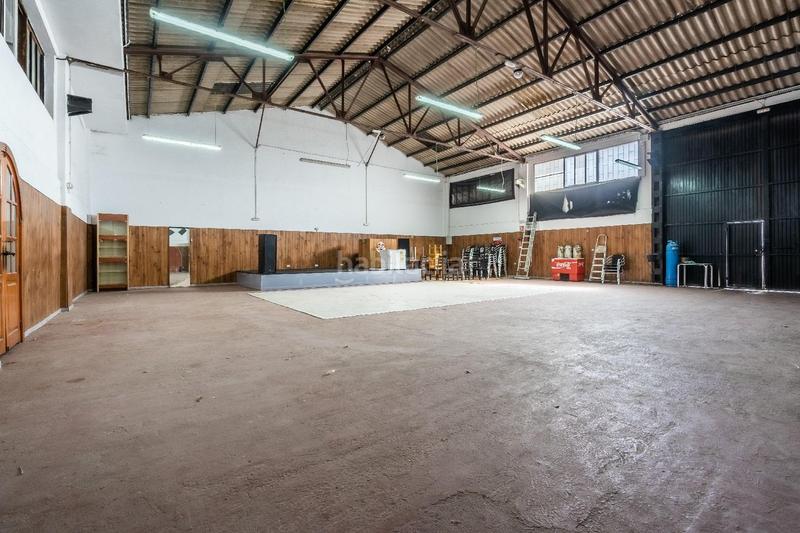 Foto 5619adf3-0e78-4412-af74-8a17944a1aa8. Nau industrial a Arafo