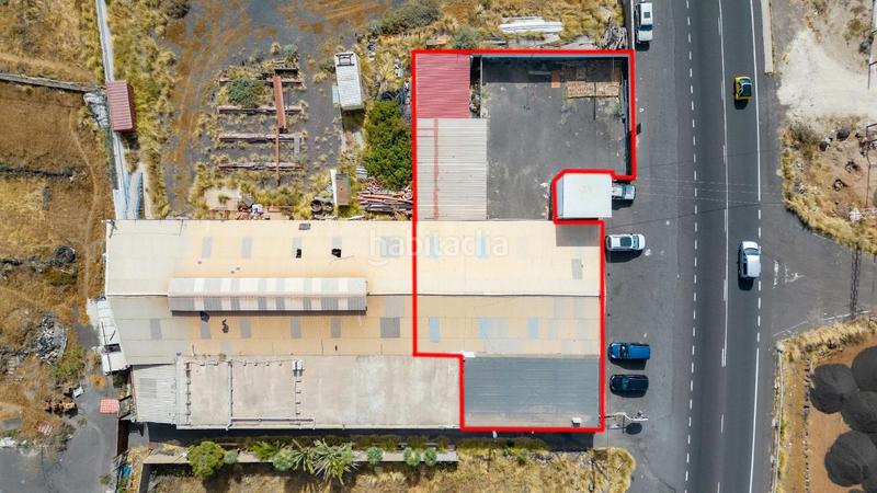 Foto 62cf0426-18dd-4c67-a456-386a6f097db9. Nau industrial a Arafo