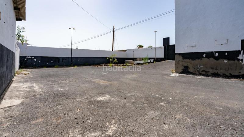 Foto 81ac184c-698e-4a73-909f-c58a013c7c48. Nau industrial a Arafo