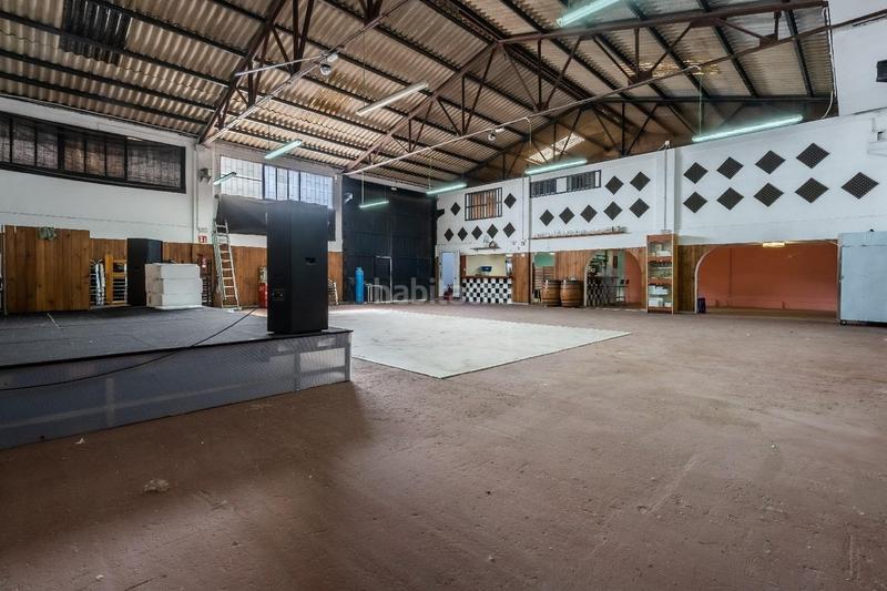 Foto b3bc73c1-0487-464a-99f4-6167e810114e. Nau industrial a Arafo