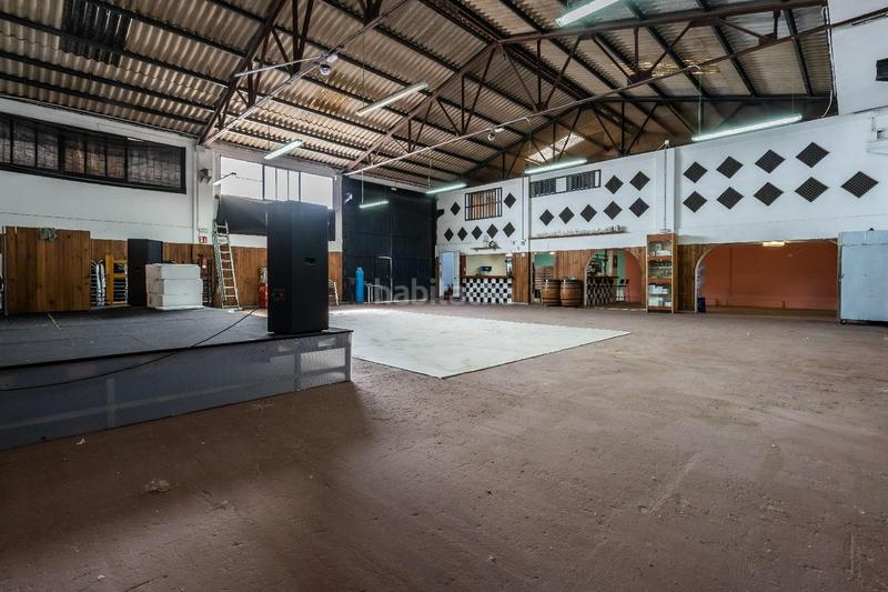 Foto ebe80d93-238c-4a3f-b8bb-bfb5c6fc9ea5. Nau industrial a Arafo