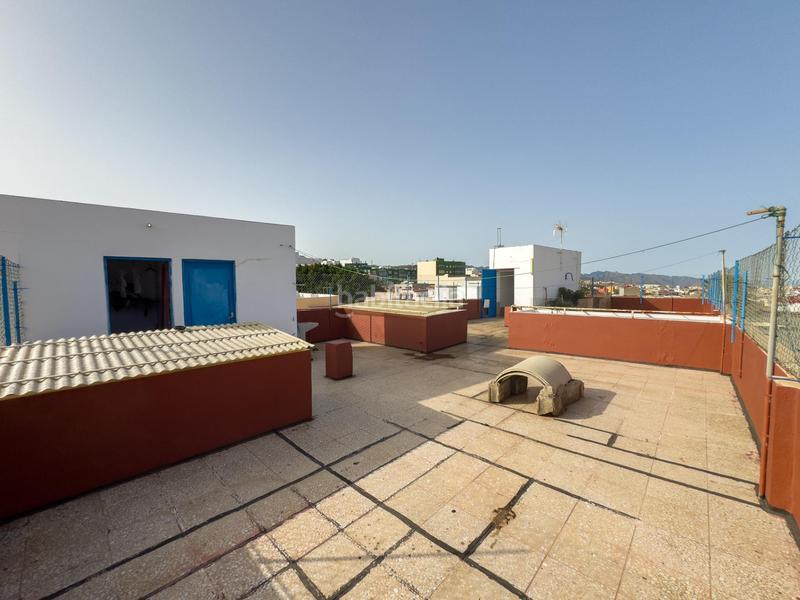 Foto e76df8e2-940e-42b1-99ad-52315766ff70. Chalet in calle barranco grande 17 in El Sobradillo Santa Cruz de Tenerife