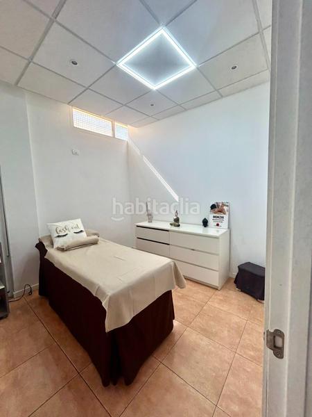 Foto c3684f22-0abc-4859-a0f1-1cdb6d874500. Alquiler local comercial traspaso centro de estética en miraverde, en Adeje