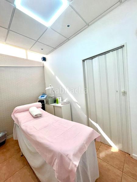 Foto a01179c1-d54c-466a-a22d-ccf1f6db0da5. Lloguer local comercial a Playa Fañabé Alto Adeje