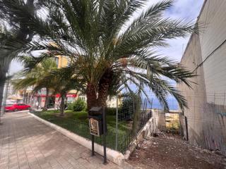 Terreno residencial  Avenida veinticinco de abril. Inversión estratégica en pleno centro de icod de los vinos solar