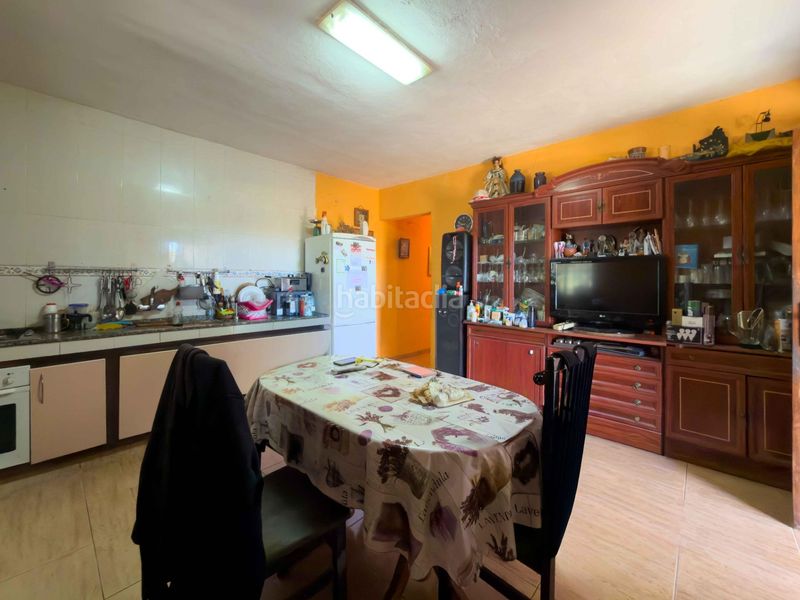 Foto 4da1cb38-da01-4ab0-8222-99875be6828e. Casa  independiente con terreno rústico en Arafo