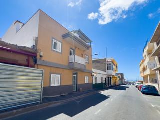 Edificio  Calle calle de la hoyita, 37. Oportunidad de inversión en tenerife  se vende edificio completo