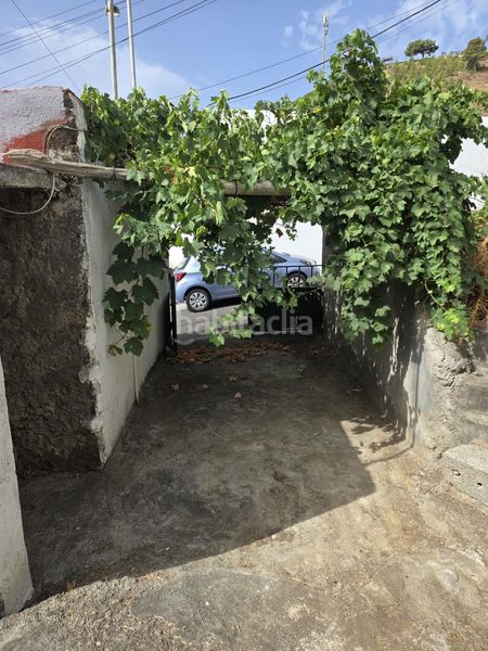 Foto ca6b1eb3-3caa-4b29-bb91-2048965ca9f0. Casa amb aparcament a Pinar de El Hierro (El)