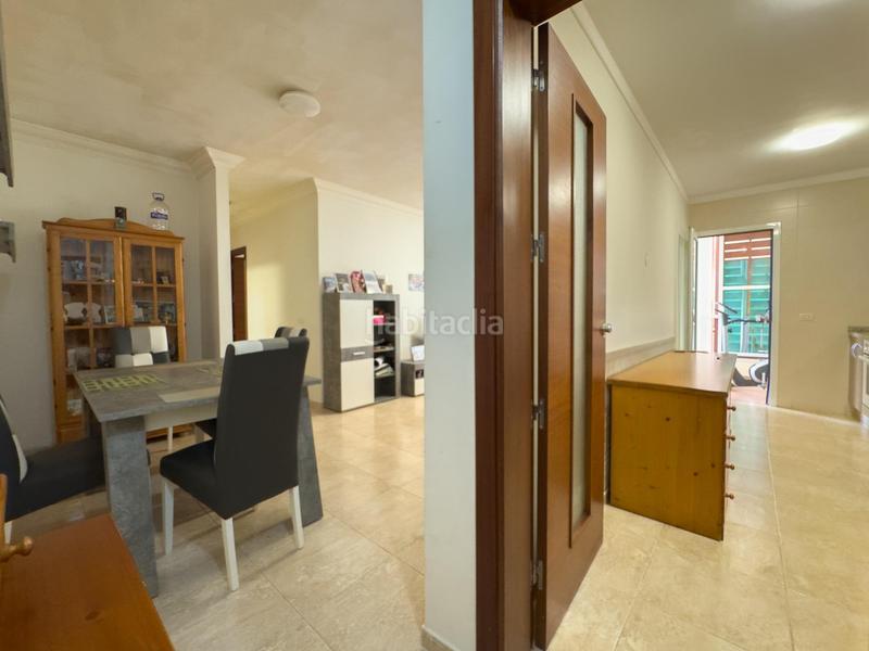 Foto 044e6671-56fc-44aa-bd63-cd88d7e2196d. Appartamento con parcheggio piscina in Cho - Parque de la Reina Arona