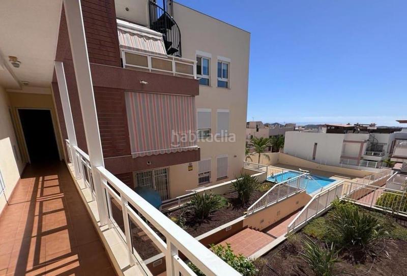 Foto dfea27a8-45b4-4b7c-b605-707b8b02e607. Appartamento con parcheggio piscina in Cho - Parque de la Reina Arona