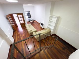Doppelhaus  Calle granados. Vive en santa cruz de tenerife! descubre esta casa única que lo