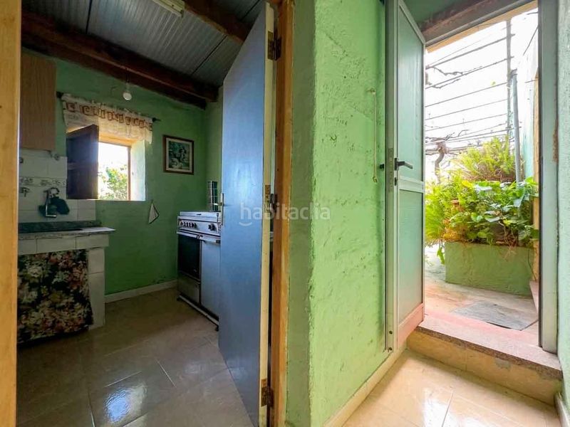 Foto cee4ec7d-784e-4e3b-b6fa-2852fdf9570c. Masia amb aparcament a Frontera