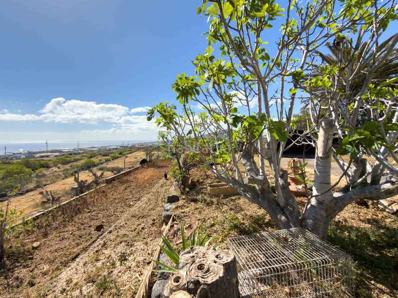 Foto 4067b4f8-9e1f-4361-8160-aad64c995f73. Planta baixa amb aparcament a Cuevecitas - Malpaís Candelaria