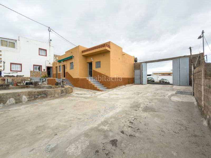 Foto 2a4d7390-1d6a-4124-9e70-423ab9b0cb17. Masia a Arico