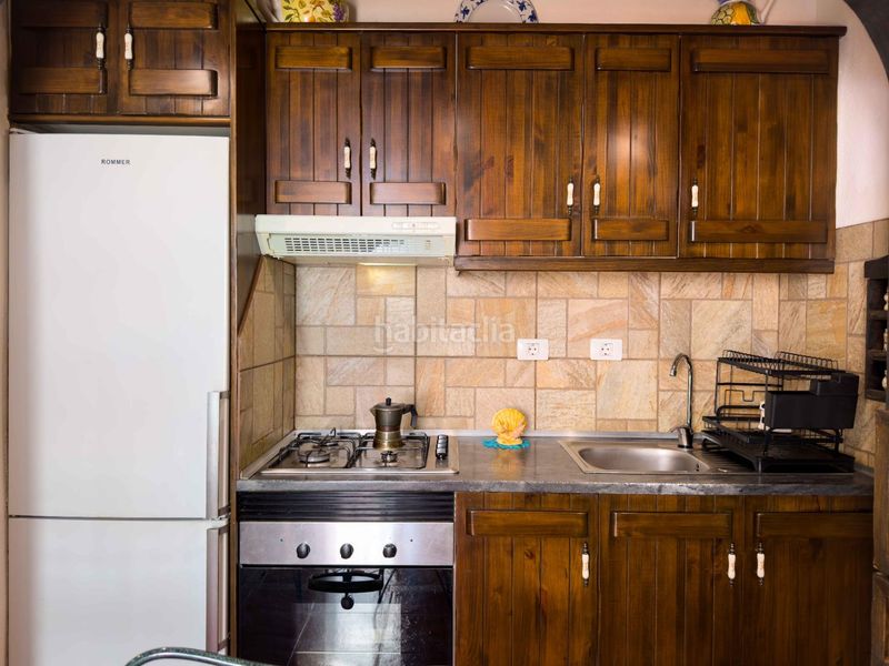 Foto b4def4c5-59db-494a-8380-22d0d657adc8. Casa adossada amb aparcament a Arico