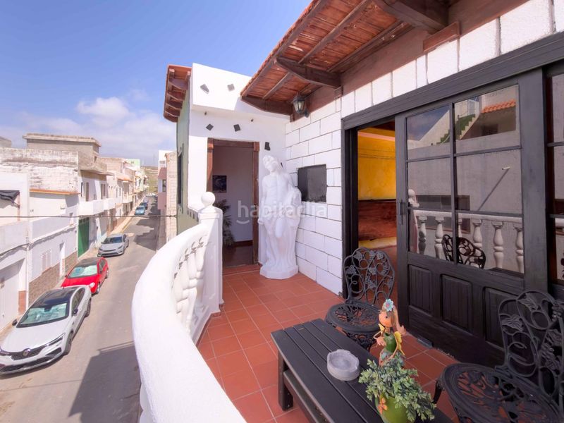Foto d06f8562-0353-41be-9363-ee99ac923f0a. Casa adossada amb aparcament a Arico