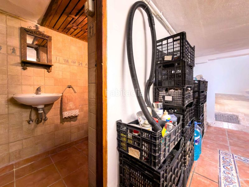 Foto ded9c294-76c5-460a-81ef-70e0199d7b27. Casa adossada amb aparcament a Arico
