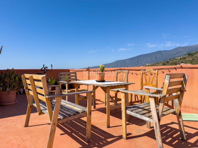 Foto e9a00da4-4009-4c85-bfee-7a6fec2558d8. Casa aparellada a Araya Candelaria