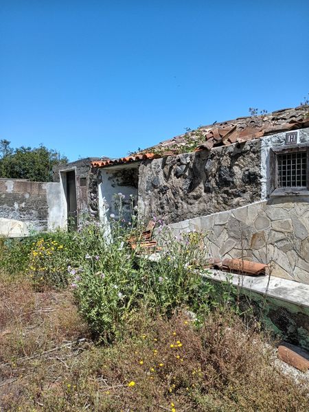 Foto deb7c371-2ef1-48c2-bd0f-7cbd2c4f60e0. Masia amb aparcament a Garachico