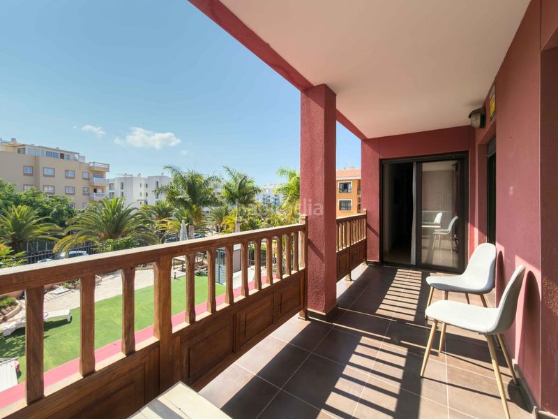Foto a8b11392-010f-4652-9537-9382d583e381. Pis amb aparcament a Palm - Mar Arona