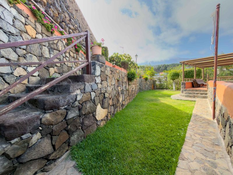 Foto efc0bd3f-32b7-420a-bd06-62784c200b76. Casa a Buen Paso - La Mancha Icod de los Vinos