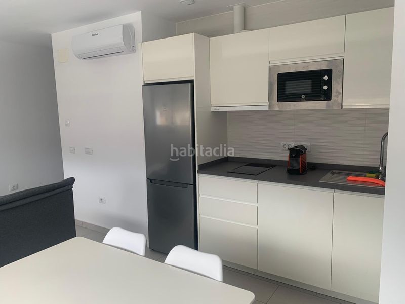 Foto 732cec43-2167-4215-aa97-c4f56f997a96. Rent flat in Valverde