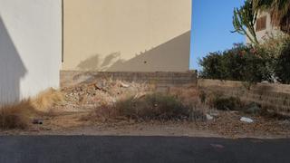 Residential Plot in Calle isla de cuba 14. Se vende terreno urbano en san isidro.