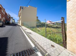 Terreny residencial a Calle calle rafael fleytas 18. Solar para edificar céntrico en icod de los vinos