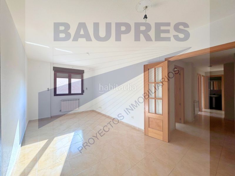 Foto f18add5a-b525-41eb-99d3-16235599da7a. Pis a plaza 11 de marzo 7 a Yuncos