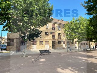Appartamento  Plaza 11 de marzo 7. Piso a reformar en yuncos