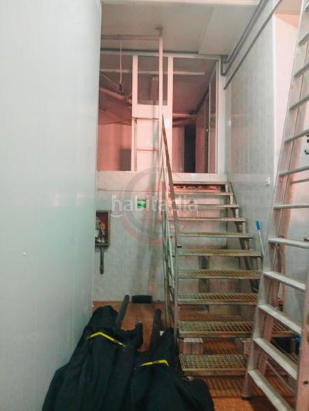 Foto d1e7fc8f-a629-4286-96d0-5362ee7d8234. Lloguer local comercial a Porta Barcelona