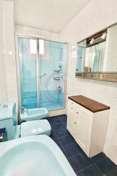 Foto 47642aca-49c4-4089-9375-b08c24b2b8e3. Àtic a Baix Guinardó Barcelona