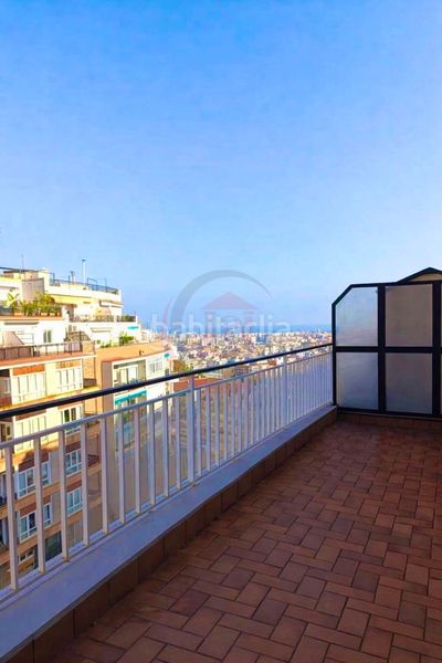 Foto 6796761a-24bc-4a08-91c3-980292eca79a. Àtic a Baix Guinardó Barcelona