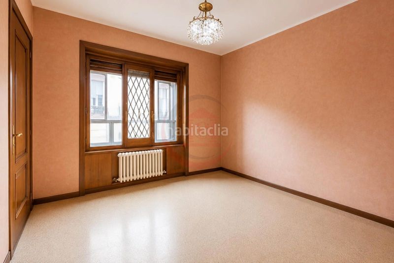 Foto b649f8f1-5c93-4429-8e1b-3f6087a63ede. Flat with heating parking in Putget - Farró Barcelona