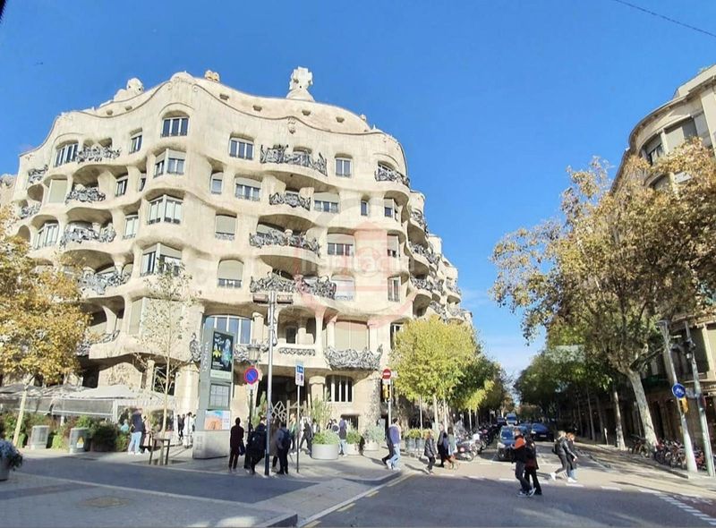 Foto 1f228d6f-6cd3-4945-9b0e-ae3cb13a94aa. Pis amb calefacció a L´Antiga Esquerra de l´Eixample Barcelona
