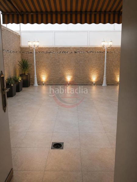 Foto ddaffe68-f178-46d4-80fe-d863246dd7c5. Casa adossada amb aparcament a Torre-roja-Campreciós Viladecans
