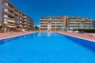 Pis  Mallorca. Piso totalmente exterior con terraza piscina jardin pista pádel