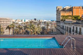 Rent Flat  Del duque de medinaceli. Alquiler piso exterior muy centrico el gótic