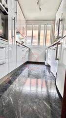 Appartement  Marques  de mont roig. Gran oportunidad piso exterior  muy luminoso a lado del metro