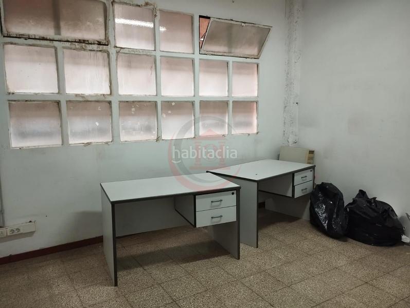 Foto 54bf7c5b-1c82-4605-a326-7a97fc4266ba. Bâtiment à usage industriel avec chauffage dans Bon Pastor Barcelona