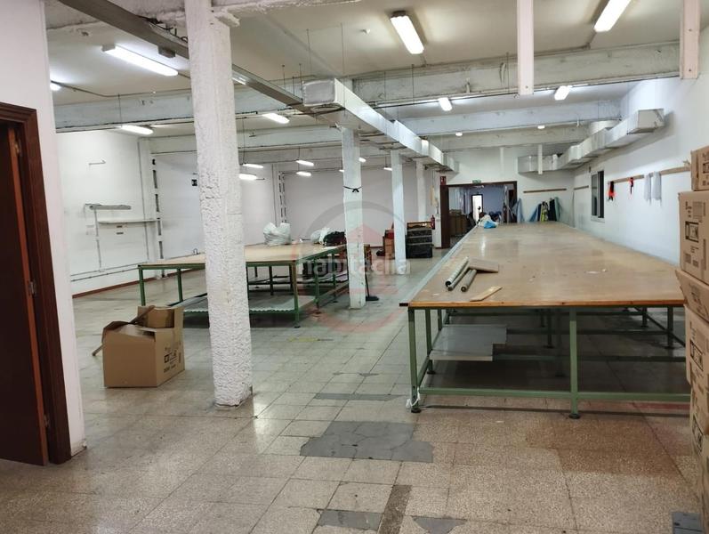 Foto 699bc1ce-d45c-4c4e-b83a-7166417f116f. Bâtiment à usage industriel avec chauffage dans Bon Pastor Barcelona