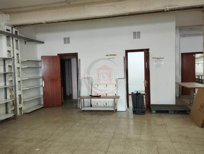 Foto 76dc4602-4dfd-4aab-ae5f-9cdbadb8d589. Bâtiment à usage industriel avec chauffage dans Bon Pastor Barcelona