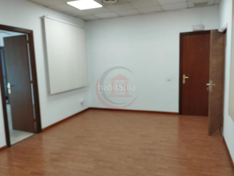 Foto 78b92ae0-878a-4f60-b1a1-023309715a05. Bâtiment à usage industriel avec chauffage dans Bon Pastor Barcelona